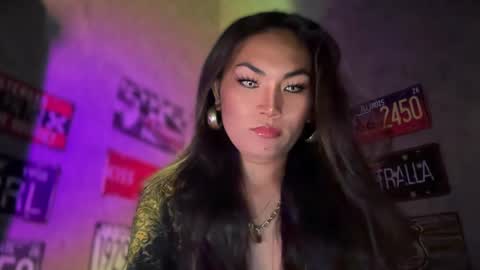 Snapshot of cathy_sanches chatting on 02-21-25, 11:33 cathy online show from 02-21-25, 11:33