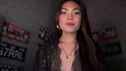 Snapshot of cathy_sanches chatting on 02-27-25, 05:24 cathy online show from 02-27-25, 05:24