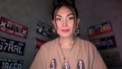 Snapshot of cathy_sanches chatting on 03-01-25, 06:03 cathy online show from 03-01-25, 06:03