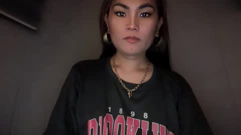 Snapshot of cathy_sanches chatting on 09-19-25, 06:37 cathy online show from 09-19-25, 06:37