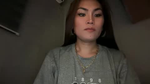 Snapshot of cathy_sanches chatting on 10-22-25, 02:12 cathy online show from 10-22-25, 02:12