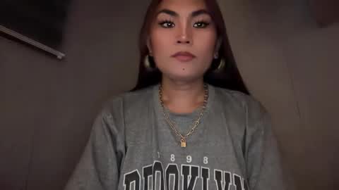 Snapshot of cathy_sanches chatting on 11-12-25, 10:04 cathy online show from 11-12-25, 10:04