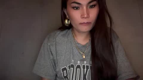 Snapshot of cathy_sanches chatting on 11-19-25, 03:34 cathy online show from 11-19-25, 03:34