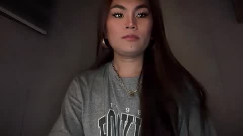 Snapshot of cathy_sanches chatting on 12-16-25, 01:10 cathy online show from 12-16-25, 01:10