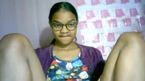 Snapshot of cathyxlisa chatting on 09-19-25, 07:10 CathyXLisa online show from 09-19-25, 07:10