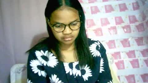 Snapshot of cathyxlisa chatting on 09-22-25, 06:59 CathyXLisa online show from 09-22-25, 06:59