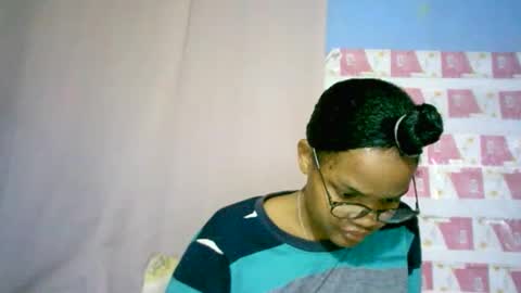 Snapshot of cathyxlisa chatting on 10-17-25, 10:29 CathyXLisa online show from 10-17-25, 10:29