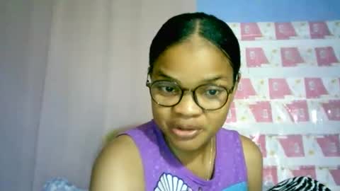 Snapshot of cathyxlisa chatting on 10-20-25, 05:41 CathyXLisa online show from 10-20-25, 05:41