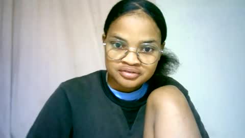CathyXLisa online show from 06-19-26, 07:23