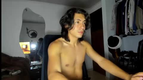 Snapshot of catnuaa chatting on 03-12-26, 06:47 catnuaa online show from 03-12-26, 06:47