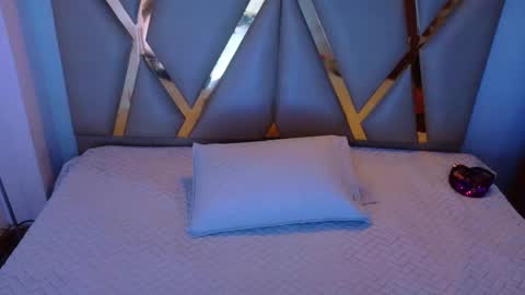 CATALEYA  online show from 09-20-25, 12:17