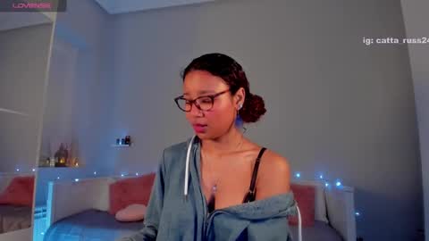 Snapshot of cattaleya_russ chatting on 01-04-25, 04:33 catta 3 online show from 01-04-25, 04:33