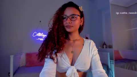 Snapshot of cattaleya_russ chatting on 01-21-25, 04:43 catta 3 online show from 01-21-25, 04:43