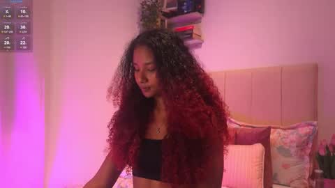 Snapshot of cattaleya_russ chatting on 10-06-25, 02:09 catta 3 online show from 10-06-25, 02:09