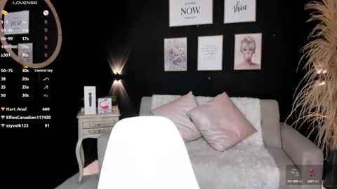 catvalentinee_ online show from 12-31-24, 04:38