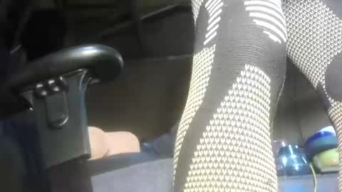 Snapshot of caughtnaked chatting on 02-27-26, 08:03 caughtnaked online show from 02-27-26, 08:03