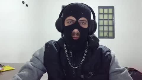 Snapshot of caugusto91 chatting on 03-03-26, 12:06 Carlos A online show from 03-03-26, 12:06