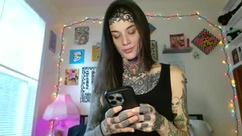 alaska online show from 10-30-25, 09:59