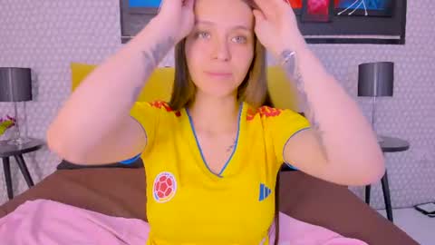 cayetana online show from 06-17-26, 07:26