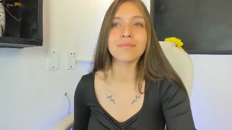 cayetana online show from 07-04-26, 06:58
