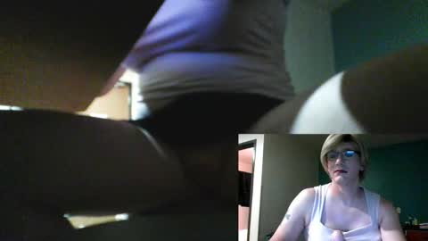 Snapshot of cdirish chatting on 11-15-25, 05:27 cdirish online show from 11-15-25, 05:27