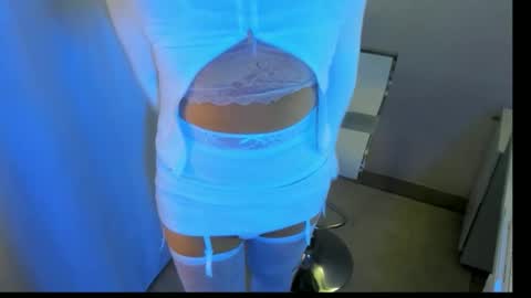 Snapshot of cdjijie chatting on 06-07-26, 01:48 jijie online show from 06-07-26, 01:48