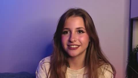 Lina  online show from 10-17-25, 07:05