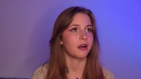 Lina  online show from 11-26-25, 07:48