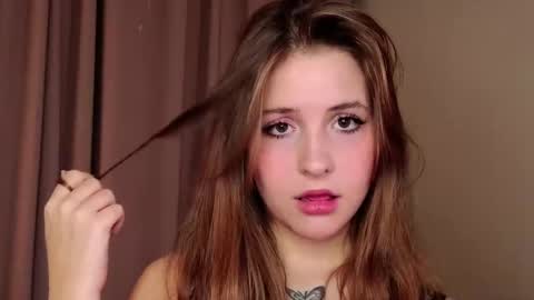 Lina  online show from 02-21-26, 07:37