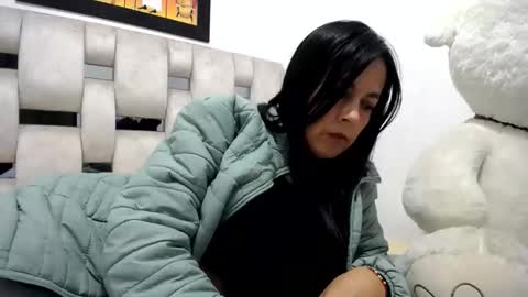 Snapshot of cecihotty4u chatting on 02-02-26, 01:15 ceci online show from 02-02-26, 01:15