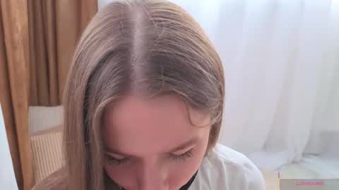 Josie Manesi online show from 03-21-26, 05:45