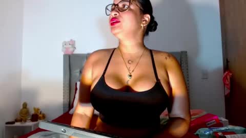 celeneortiiz online show from 07-01-26, 09:00