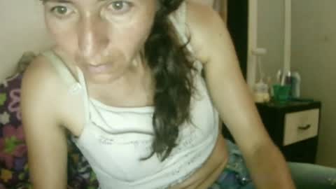 Snapshot of celeste198694 chatting on 07-04-26, 12:33 celeste198694 online show from 07-04-26, 12:33