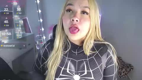 Snapshot of celeste__sweetx chatting on 10-05-25, 11:19 Celeste Sweet online show from 10-05-25, 11:19