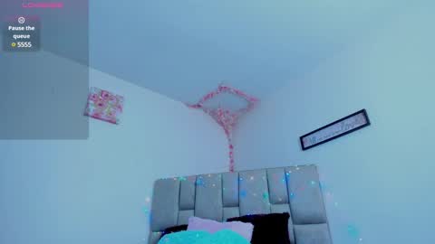 Snapshot of celeste_anderson26 chatting on 12-09-24, 06:57 celeste this is my new account online show from 12-09-24, 06:57