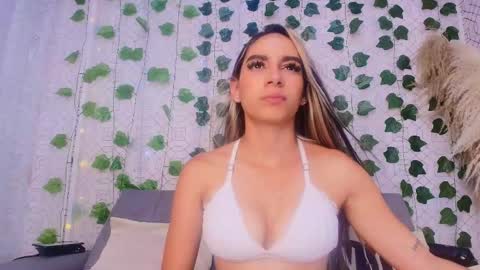 Snapshot of celeste_moonx chatting on 03-05-25, 10:32 Celeste online show from 03-05-25, 10:32