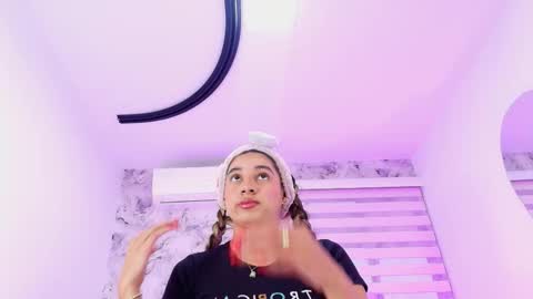 Snapshot of celeste_moonx chatting on 11-28-25, 12:08 Celeste online show from 11-28-25, 12:08