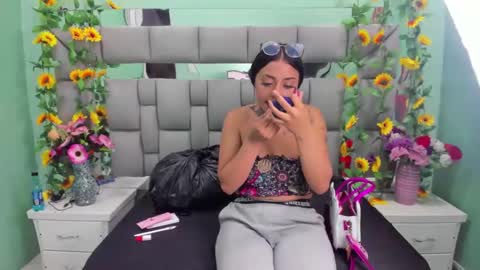 celeste owen18 online show from 12-24-24, 04:00