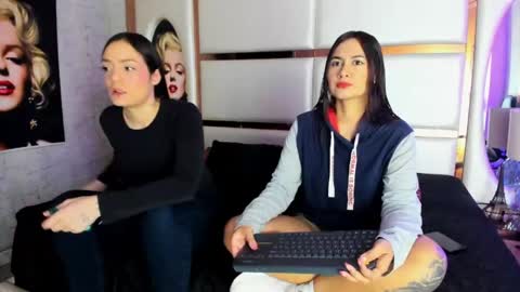 Snapshot of celeste_starsss chatting on 06-08-26, 08:53 celeste_starsss online show from 06-08-26, 08:53