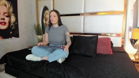 Snapshot of celeste_starsss chatting on 07-13-26, 09:17 celeste_starsss online show from 07-13-26, 09:17