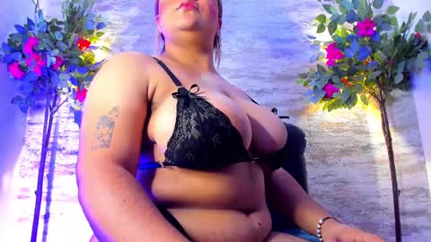 Snapshot of celestemc_26 chatting on 02-09-25, 01:14 CELESTE online show from 02-09-25, 01:14