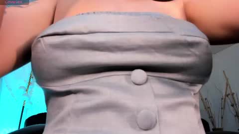 Snapshot of celestemoonx1 chatting on 07-26-26, 03:47 Celeste Moon online show from 07-26-26, 03:47