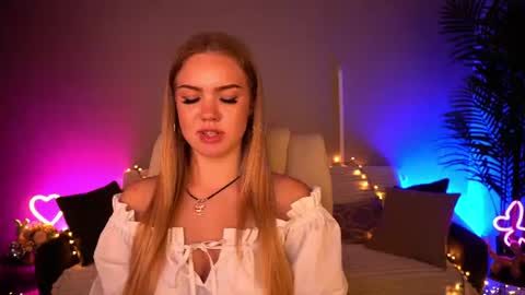 celestenoirr online show from 06-11-26, 02:15