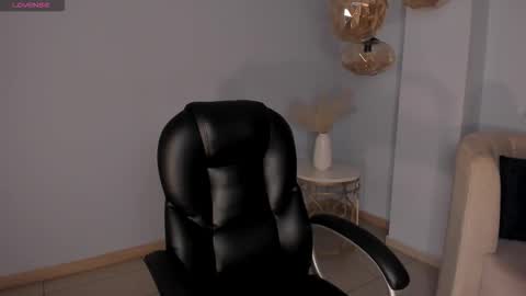 Snapshot of celestepalmer_x chatting on 09-24-25, 10:29 Celeste online show from 09-24-25, 10:29