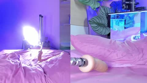 Snapshot of celesterabbit chatting on 12-29-24, 01:24 The girl of your eyes online show from 12-29-24, 01:24