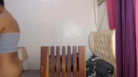 Snapshot of celestial_joannah chatting on 01-16-25, 06:06 merry joannah online show from 01-16-25, 06:06