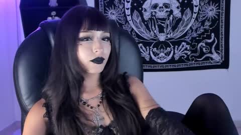 Snapshot of celestical chatting on 10-28-25, 08:22 online show from 10-28-25, 08:22