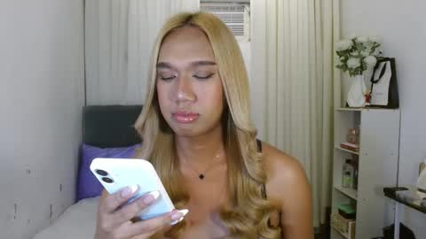 Snapshot of celestinalinaa chatting on 01-08-25, 04:34 Celeste online show from 01-08-25, 04:34