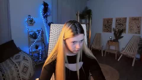 your cute kitty online show from 06-09-26, 07:47