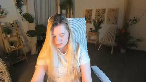 your cute kitty online show from 06-16-26, 06:54